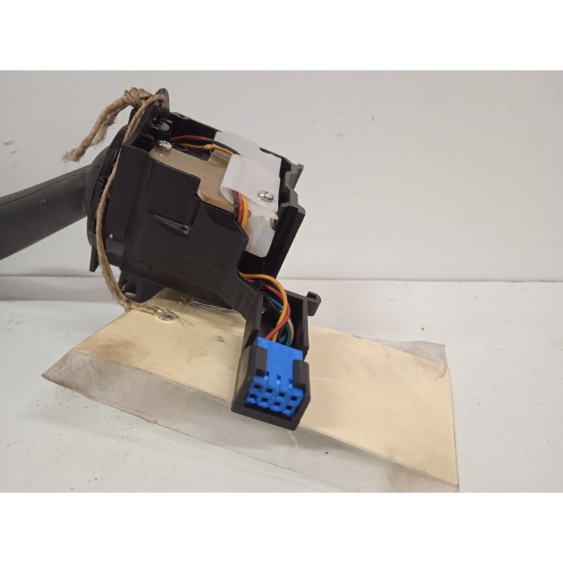 Recambio de mando limpia para volkswagen jetta (1k2) 1.9 tdi referencia OEM IAM 1K0953513  