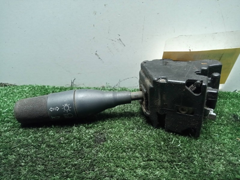 Recambio de mando luces para renault clio i fase i+ii (b/c57) 1.2 referencia OEM IAM  CON.CLAXON 
