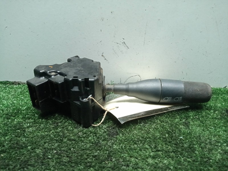 Recambio de mando luces para renault clio i fase i+ii (b/c57) 1.2 referencia OEM IAM  CON.CLAXON 