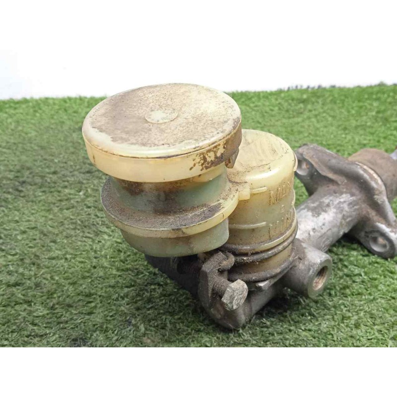 Recambio de bombin embrague para ssangyong rexton 2.7 turbodiesel cat referencia OEM IAM SINREFERENCIA  
