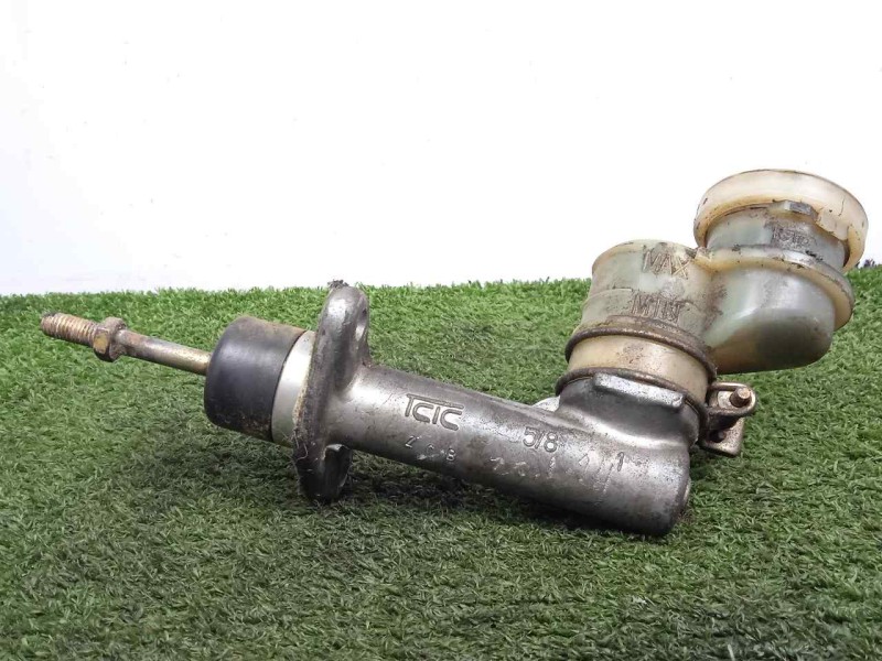 Recambio de bombin embrague para ssangyong rexton 2.7 turbodiesel cat referencia OEM IAM SINREFERENCIA  