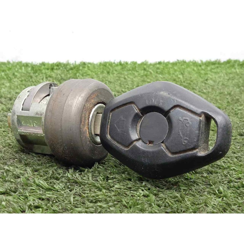 Recambio de conmutador de arranque para bmw x3 (e83) 2.0 turbodiesel cat referencia OEM IAM SINREFERENCIA  SOLO.BOMBIN