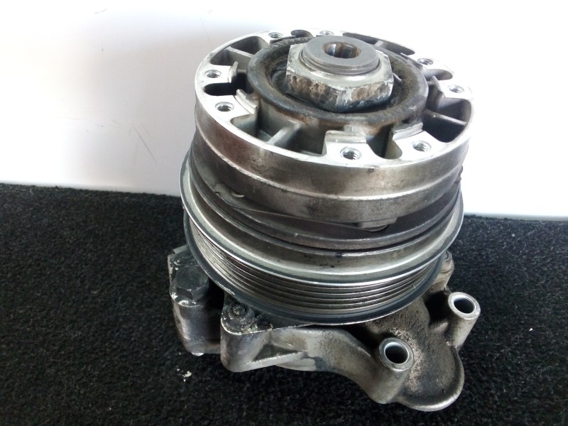 Recambio de bomba agua para iveco daily caja cerrada (1989 =>) 2.8 diesel referencia OEM IAM 92670520-504080032  