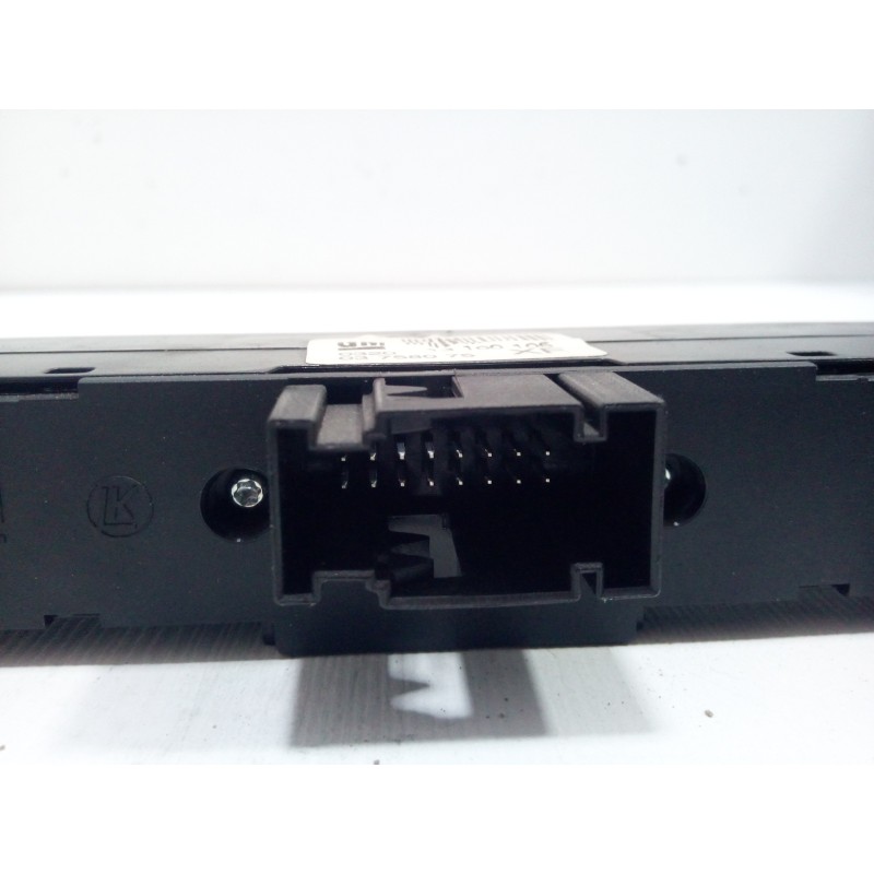 Recambio de warning para opel astra h berlina 1.7 16v cdti referencia OEM IAM 13100105-03758075  16.PINES