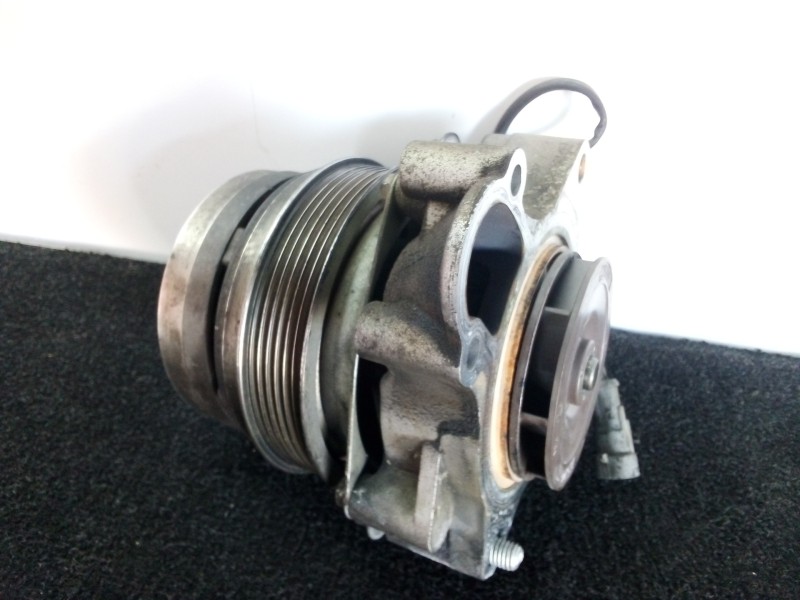 Recambio de bomba agua para iveco daily caja cerrada (1989 =>) 2.8 diesel referencia OEM IAM 92670520-504080032  