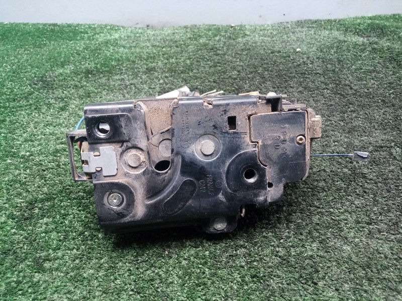 Recambio de cerradura puerta delantera derecha para seat toledo (1m2) 1.9 tdi referencia OEM IAM SINREFERENCIA 8.PINES CONECTOR.