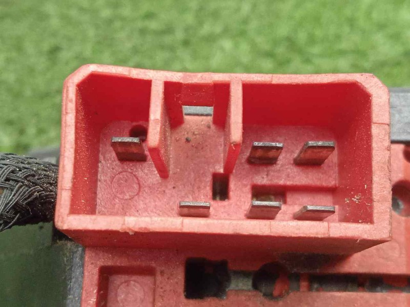 Recambio de mando limpia para iveco eurocargo 05.03  5.9 diesel referencia OEM IAM 500378104  