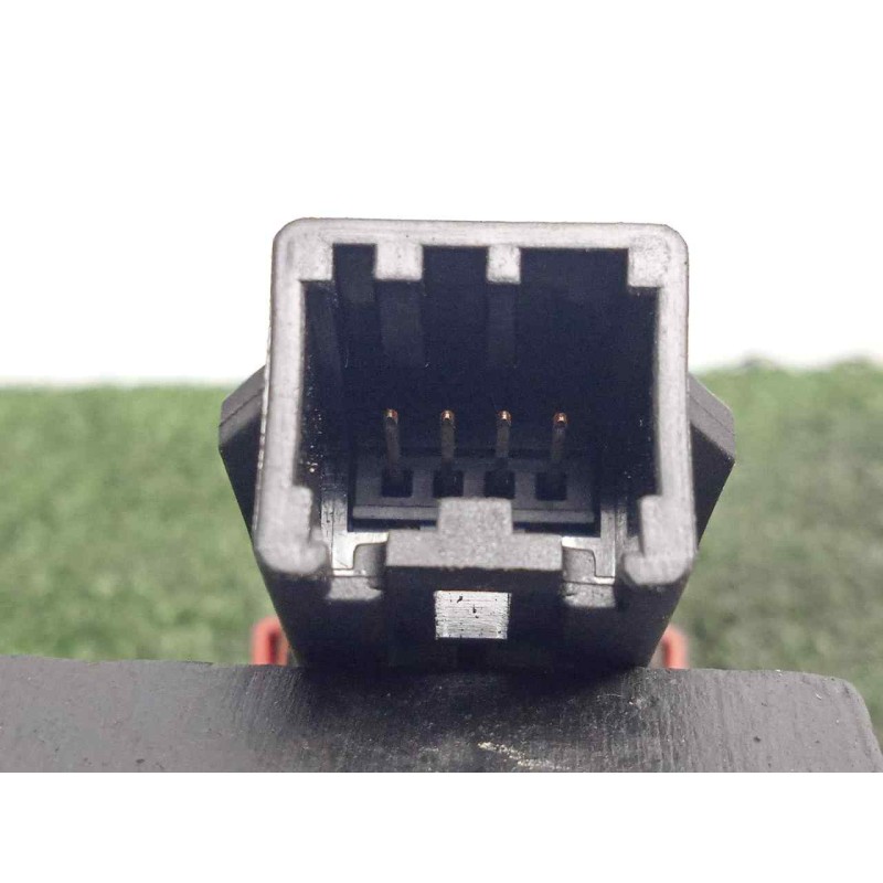 Recambio de warning para mazda 2 lim. (de) 1.4 diesel cat referencia OEM IAM D651664H0 4.PINES 