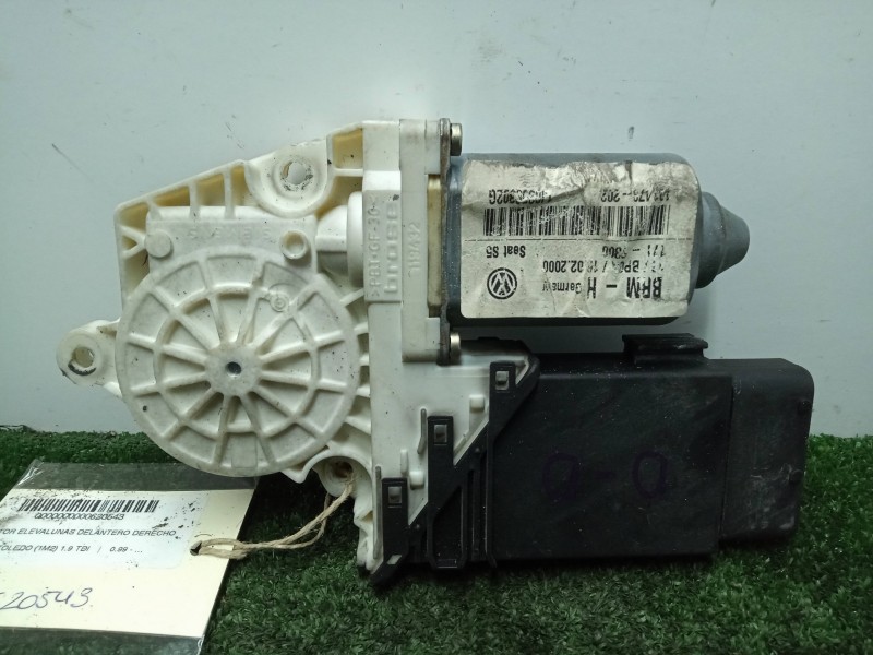 Recambio de motor elevalunas delantero derecho para seat toledo (1m2) 1.9 tdi referencia OEM IAM 1J0959802G-F005S00052-101478202