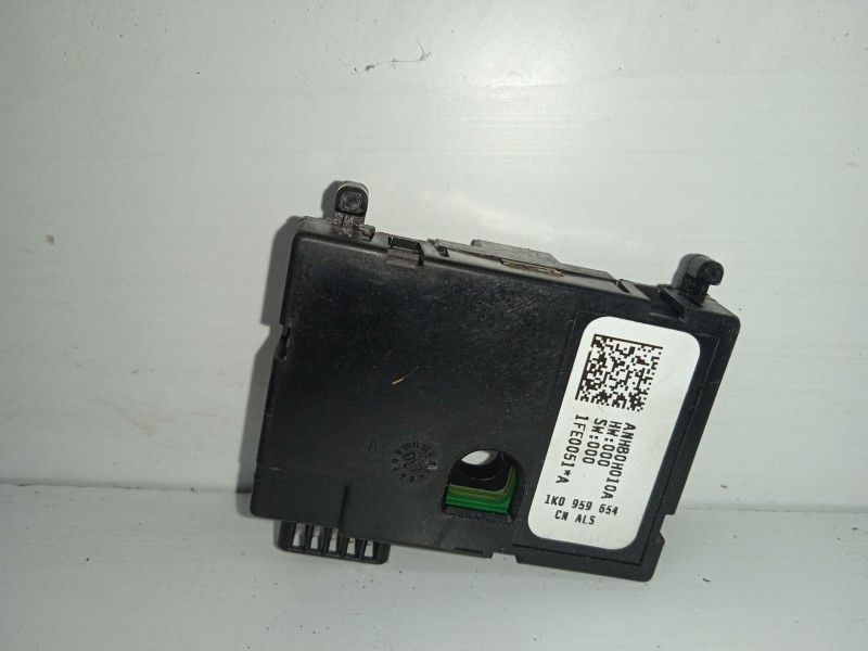 Recambio de sensor para volkswagen jetta (1k2) 1.9 tdi referencia OEM IAM 1K0959654 ANGULO.DIRECCION 
