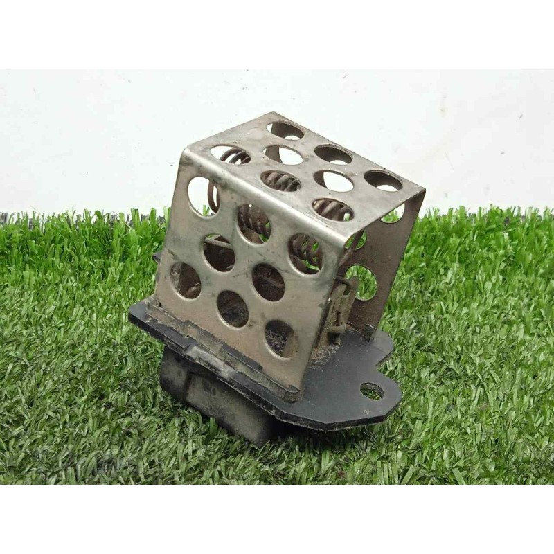 Recambio de resistencia calefaccion para renault megane iii berlina 5 p 1.5 dci diesel referencia OEM IAM M142561069  