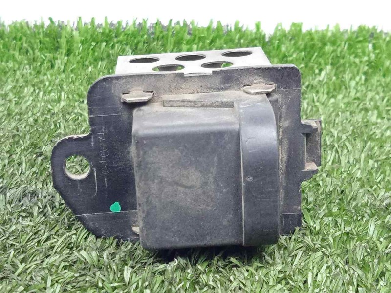 Recambio de resistencia calefaccion para renault megane iii berlina 5 p 1.5 dci diesel referencia OEM IAM M142561069  