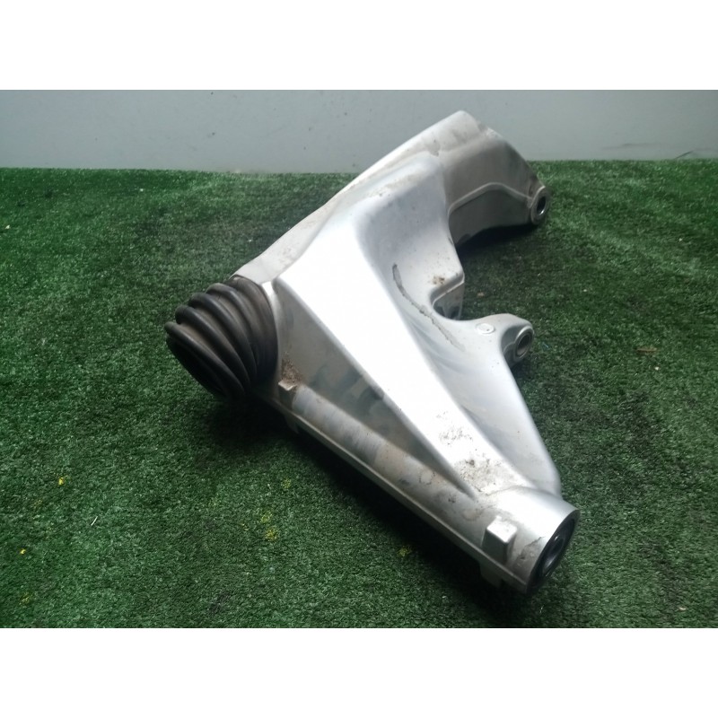 Recambio de basculante para bmw r 1200 rt/st referencia OEM IAM 33178523876 K26 - 05-08 TRASERO