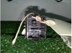 Recambio de warning para volkswagen golf v berlina (1k1) 2.0 tdi referencia OEM IAM 1K0953509A-1T0953509 4.PINES BOTON DESPINTAD 2