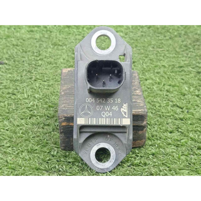 Recambio de sensor impacto airbag para mercedes-benz clase r (w251) 3.0 cdi cat referencia OEM IAM 0045423518 3.PINES 