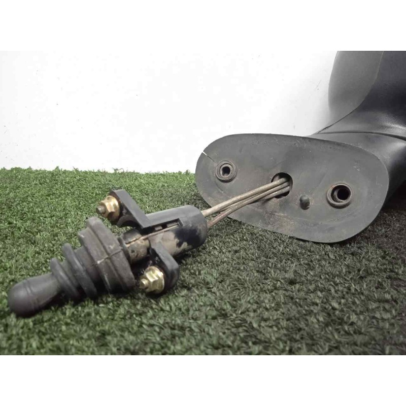 Recambio de retrovisor derecho para daewoo matiz 1.0 cat referencia OEM IAM  MANUAL NEGRO