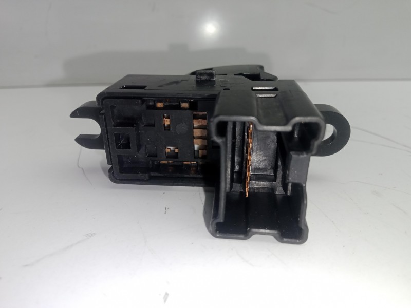 Recambio de mando elevalunas trasero derecho para nissan juke (f15) 1.2 16v cat referencia OEM IAM 254111KL5A  