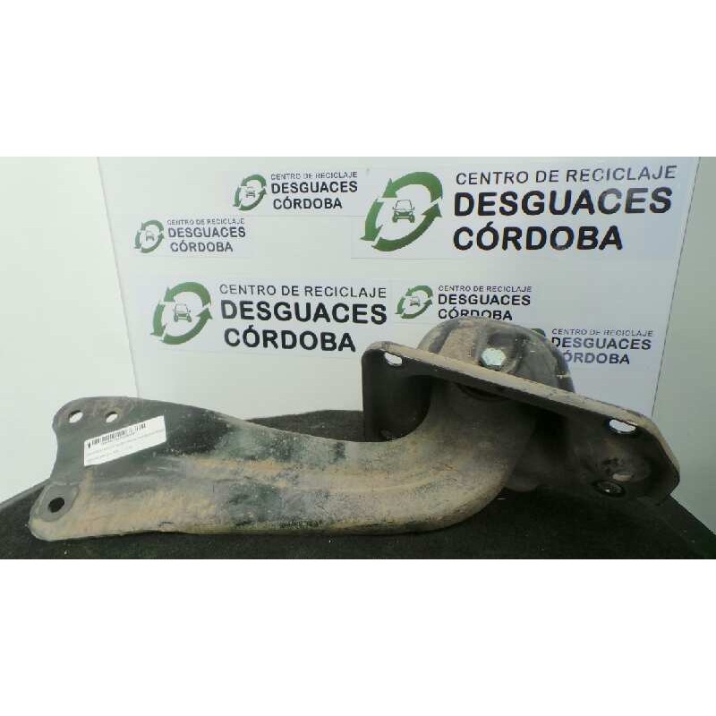 Recambio de soporte brazo suspension trasero derecho para audi a3 (8p) 2.0 tdi referencia OEM IAM 1K0505226C  