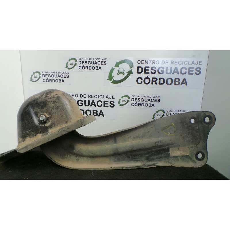 Recambio de soporte brazo suspension trasero derecho para audi a3 (8p) 2.0 tdi referencia OEM IAM 1K0505226C  
