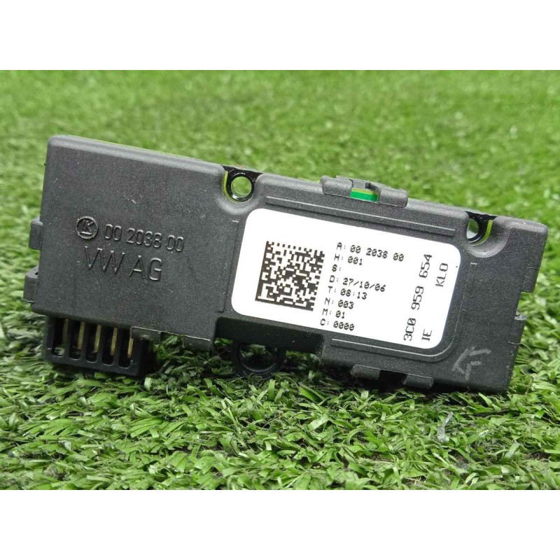 Recambio de modulo electronico para volkswagen passat variant (3c5) 2.0 tdi referencia OEM IAM 3C0959654  