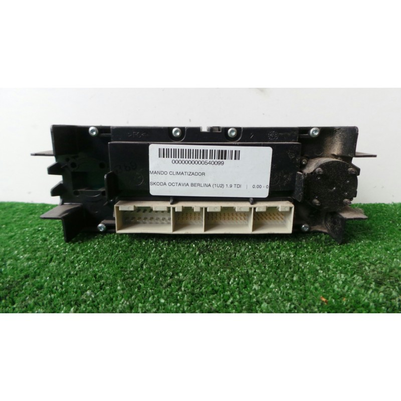 Recambio de mando climatizador para skoda octavia berlina (1u2) 1.9 tdi referencia OEM IAM   