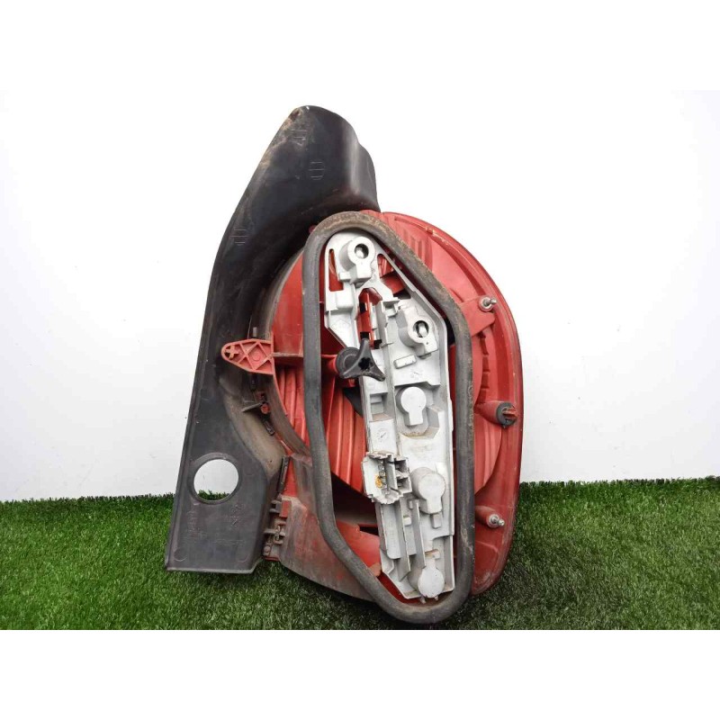 Recambio de piloto trasero izquierdo para renault modus 1.5 dci diesel referencia OEM IAM  AMBAR 