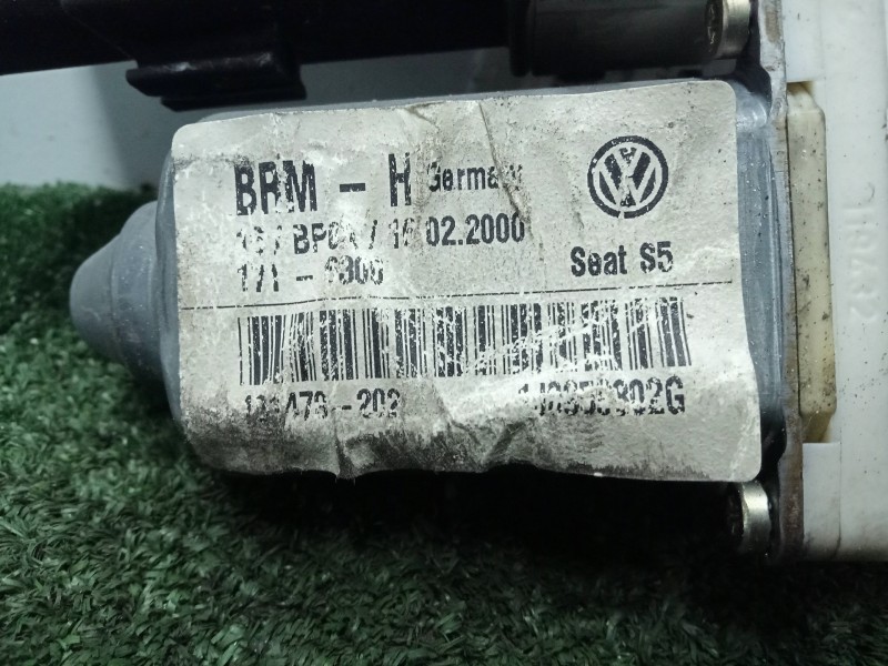 Recambio de motor elevalunas delantero derecho para seat toledo (1m2) 1.9 tdi referencia OEM IAM 1J0959802G-F005S00052-101478202