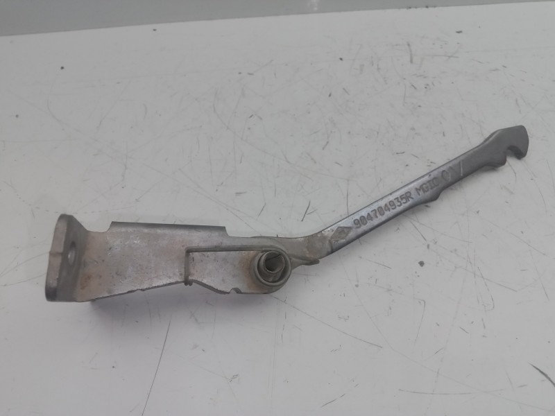 Recambio de retenedor puerta para dacia dokker express 1.5 dci diesel fap cat referencia OEM IAM 904704935R  