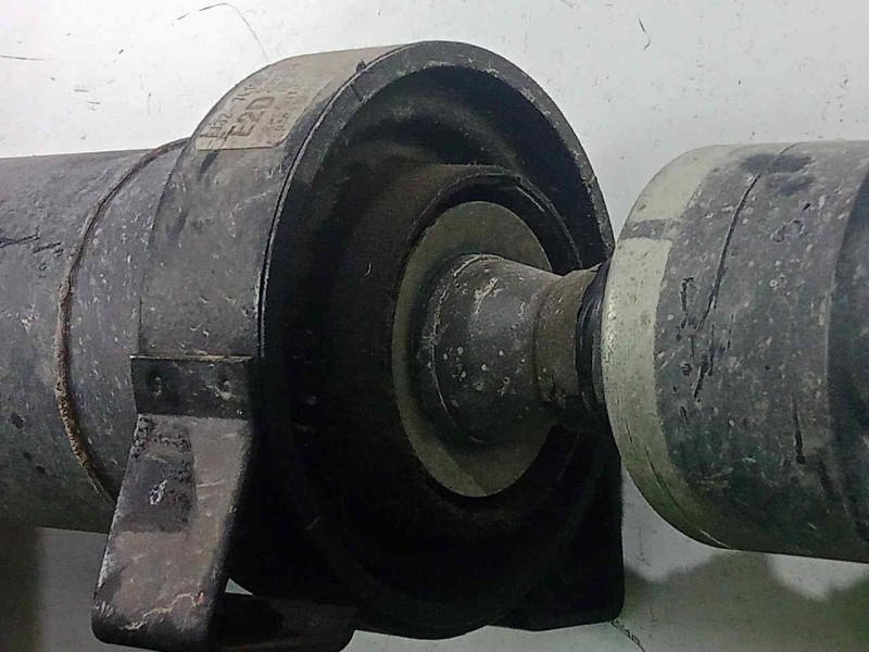 Recambio de transmision central para land rover evoque 2.2 td4 cat referencia OEM IAM LR049820 TRASERA 2.TRAMOS
