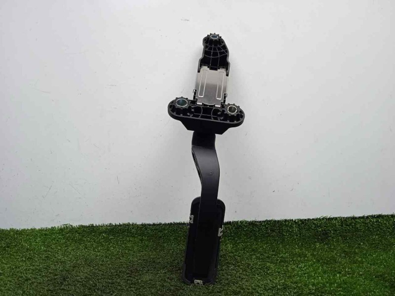 Recambio de potenciometro pedal para kia picanto (ja) 1.0 cat referencia OEM IAM 00136810 6.PINES 