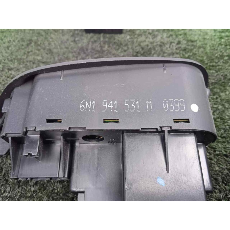 Recambio de interruptor luces para volkswagen polo berlina (6n1) 1.9 diesel referencia OEM IAM 6N1941531M  