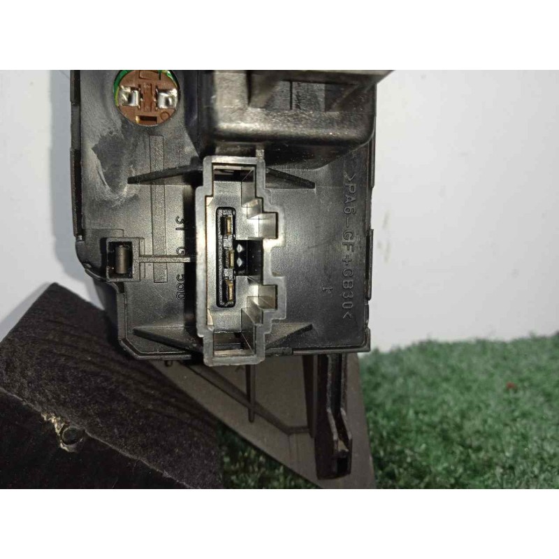 Recambio de interruptor luces para volkswagen polo berlina (6n1) 1.9 diesel referencia OEM IAM 6N1941531M  