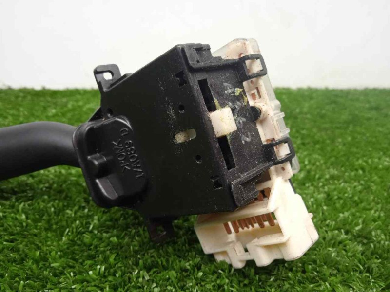 Recambio de mando luces para toyota hilux (kun) 2.5 turbodiesel referencia OEM IAM   