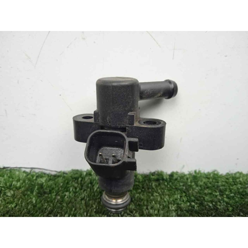 Recambio de inyector para hyosung aquila referencia OEM IAM 28203962-5060A-S50 2.PINES 