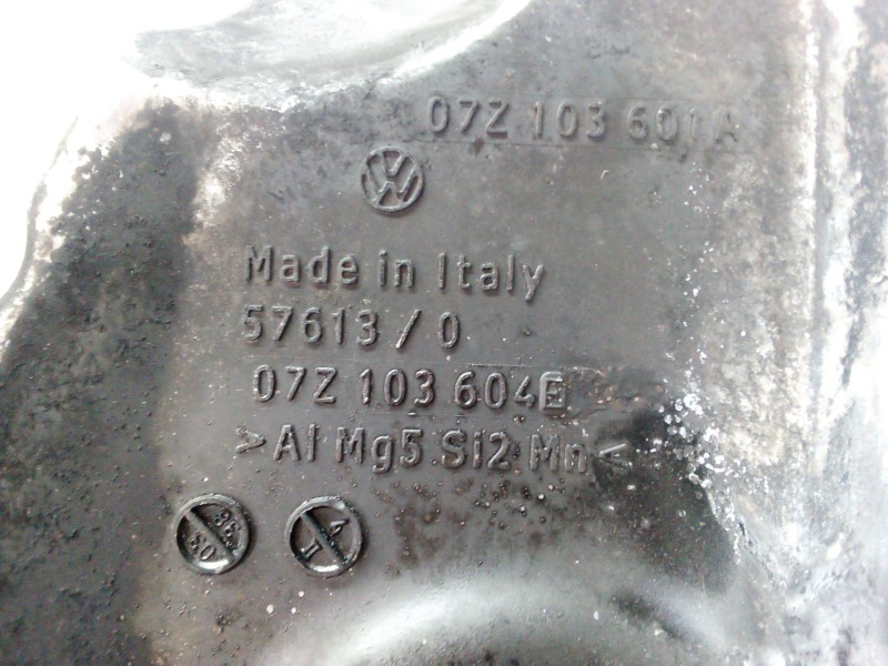 Recambio de carter para volkswagen touareg (7la) 5.0 v10 tdi cat (ayh) referencia OEM IAM 07Z103601A-07Z103604A  