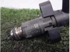 Recambio de inyector para hyosung aquila referencia OEM IAM 28203962-5060A-S50 2.PINES  2