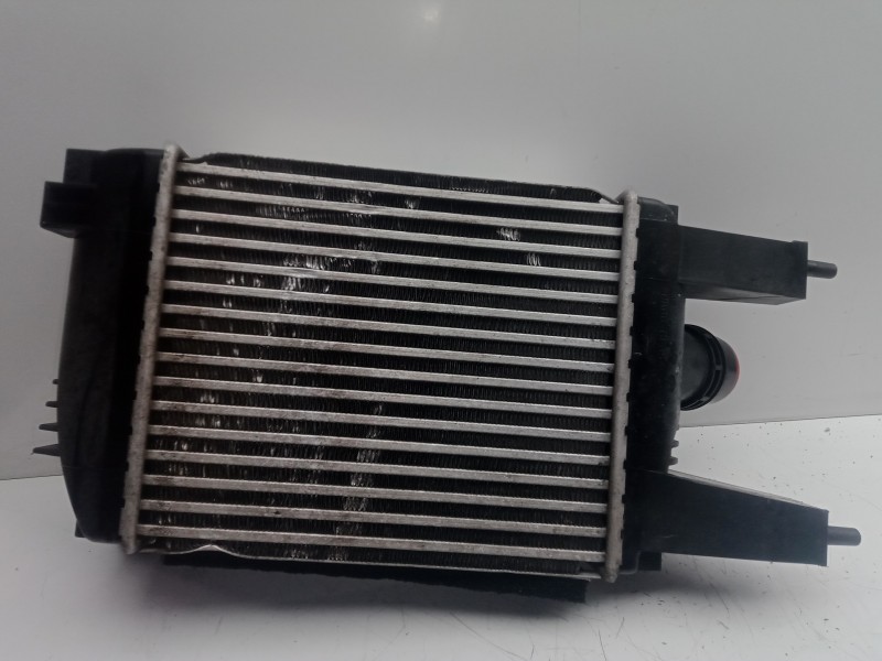 Recambio de intercooler para nissan juke (f15) 1.2 16v cat referencia OEM IAM 144613ZU0B  