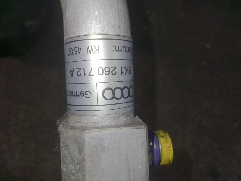 Recambio de tubos aire acondicionado para audi a5 coupe (8t) 2.7 v6 24v tdi referencia OEM IAM 8K1260712A  