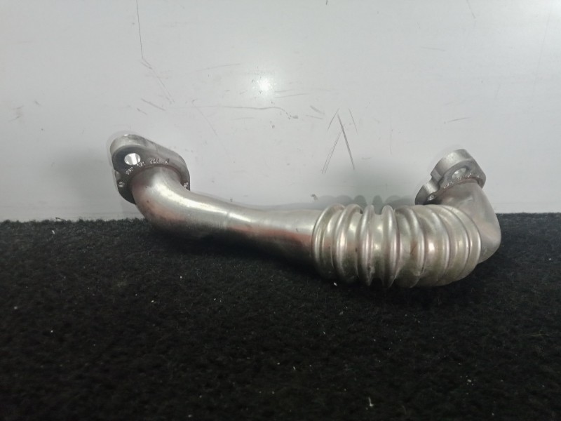 Recambio de tubo para volkswagen passat cc (357) 2.0 tdi referencia OEM IAM 03P131521A  