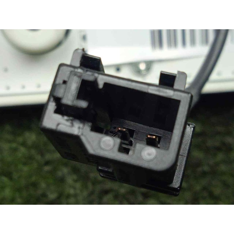Recambio de luz interior para man tge kasten (uy) 2.0 tdi referencia OEM IAM 7C0947099E  