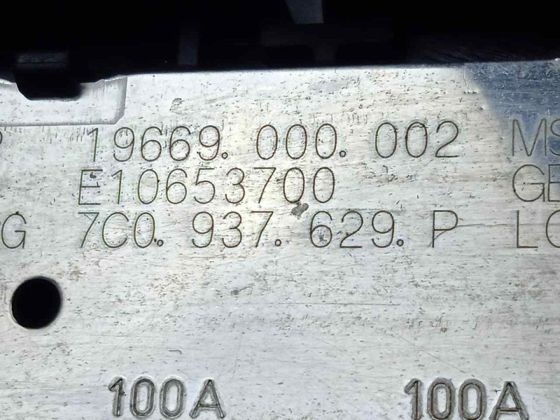 Recambio de caja reles / fusibles para man tge kasten (uy) 2.0 tdi referencia OEM IAM 7C0937629P  