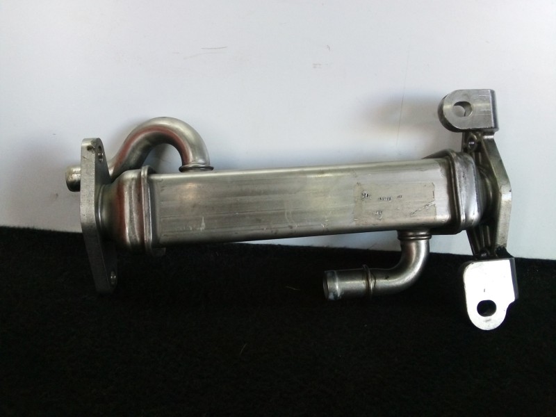 Recambio de enfriador gases egr para iveco daily pr 2.3 diesel cat referencia OEM IAM 5801365344  