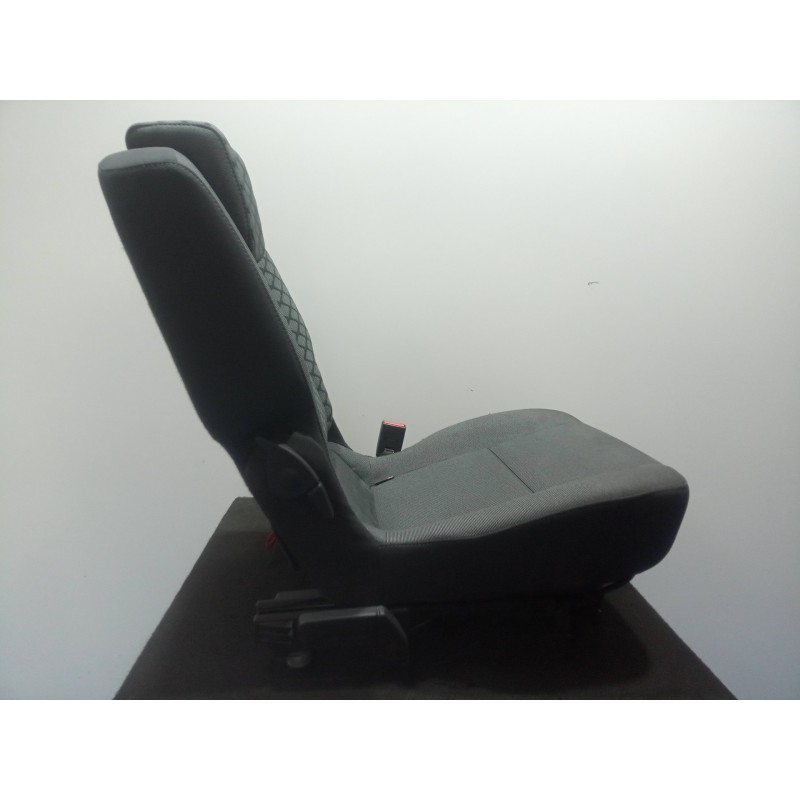 Recambio de asientos trasero derecho para renault scenic iii grand dynamique referencia OEM IAM  TELA REG MANUAL
