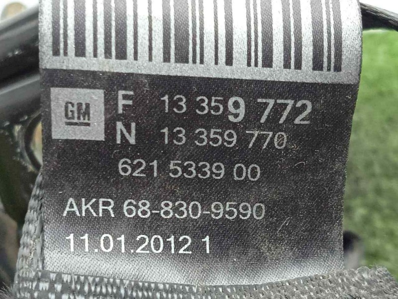 Recambio de cinturon seguridad trasero derecho para chevrolet cruze 1.6 cat referencia OEM IAM 13359772-13359770-621533900  