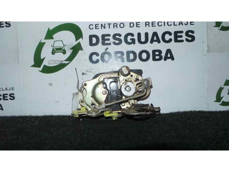 Recambio de cerradura puerta trasera izquierda para toyota hilux (kun) 2.5 turbodiesel referencia OEM IAM  4.PUERTAS MECANICA