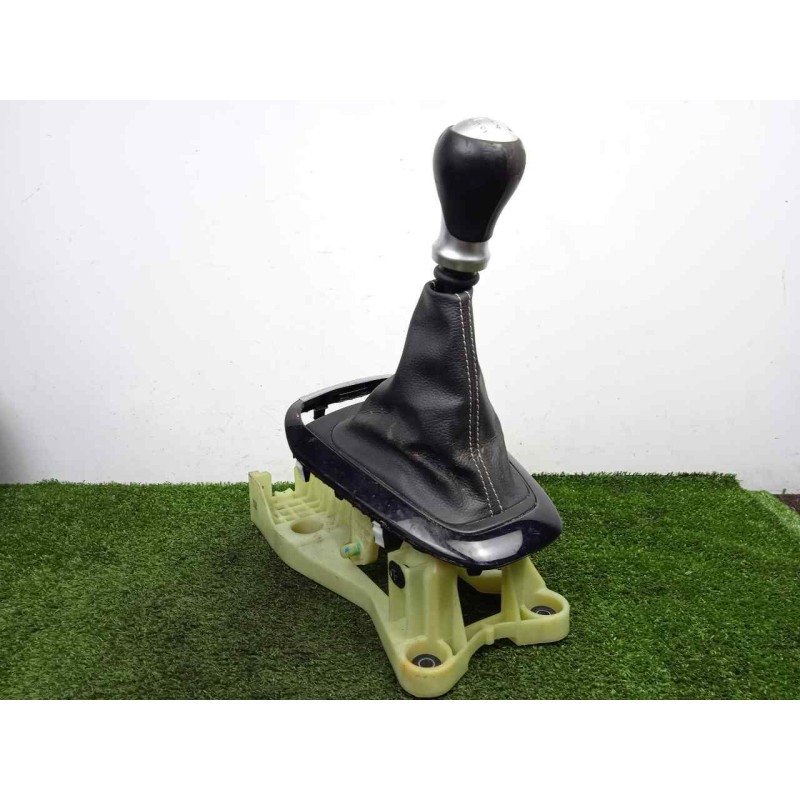 Recambio de pomo palanca cambio para kia picanto (ja) 1.0 cat referencia OEM IAM SINREFERENCIA MANUAL 5.VELOCIDADES