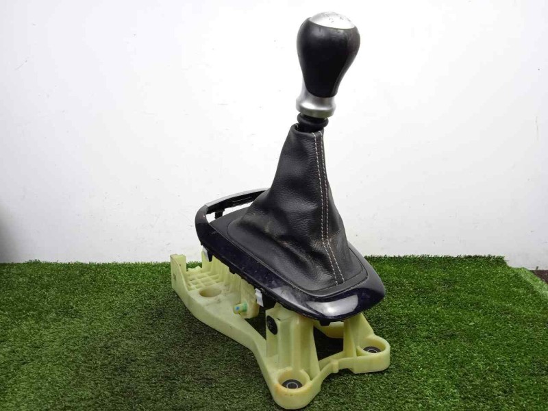 Recambio de pomo palanca cambio para kia picanto (ja) 1.0 cat referencia OEM IAM SINREFERENCIA MANUAL 5.VELOCIDADES