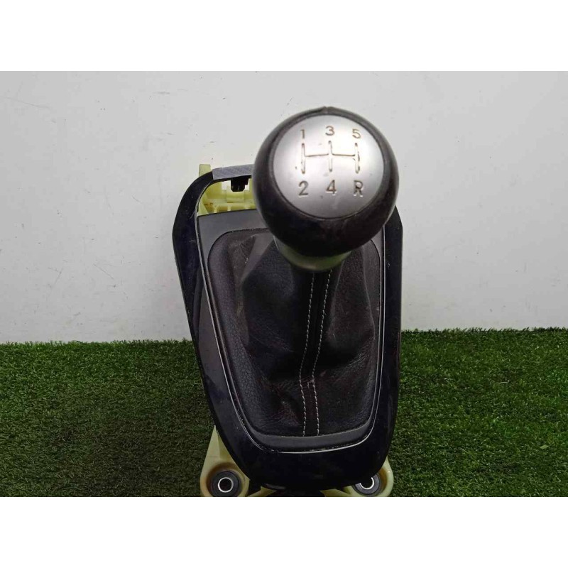 Recambio de pomo palanca cambio para kia picanto (ja) 1.0 cat referencia OEM IAM SINREFERENCIA MANUAL 5.VELOCIDADES