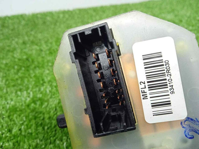 Recambio de mando luces para hyundai i30cw 1.6 crdi cat referencia OEM IAM 934102R030  