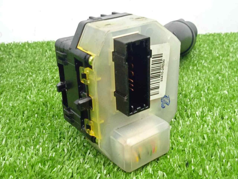 Recambio de mando luces para hyundai i30cw 1.6 crdi cat referencia OEM IAM 934102R030  